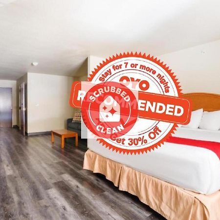 Oyo Townhouse Wichita Falls West מראה חיצוני תמונה