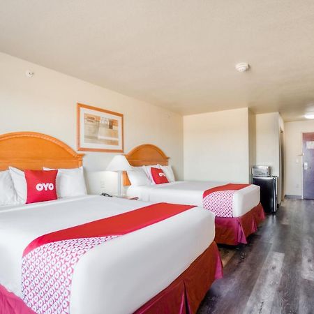 Oyo Townhouse Wichita Falls West מראה חיצוני תמונה
