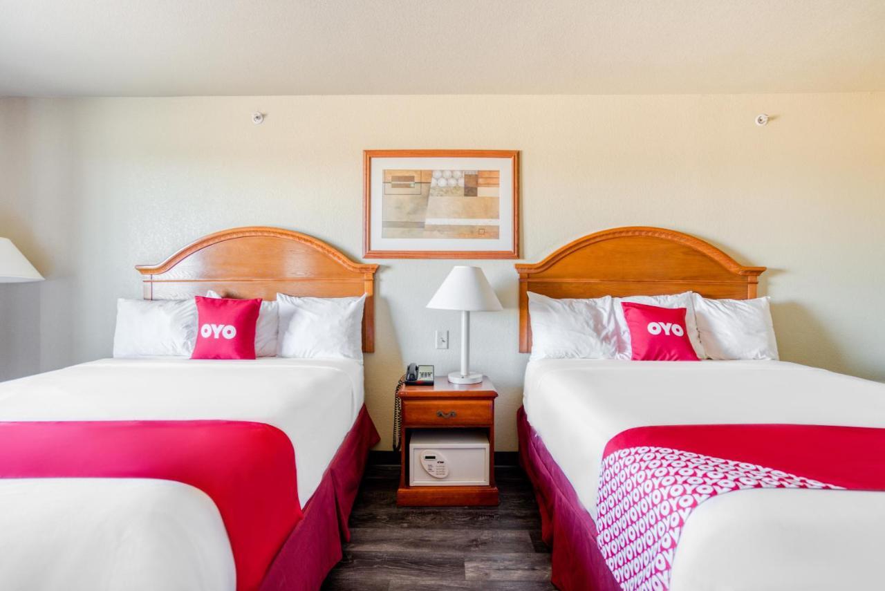 Oyo Townhouse Wichita Falls West מראה חיצוני תמונה