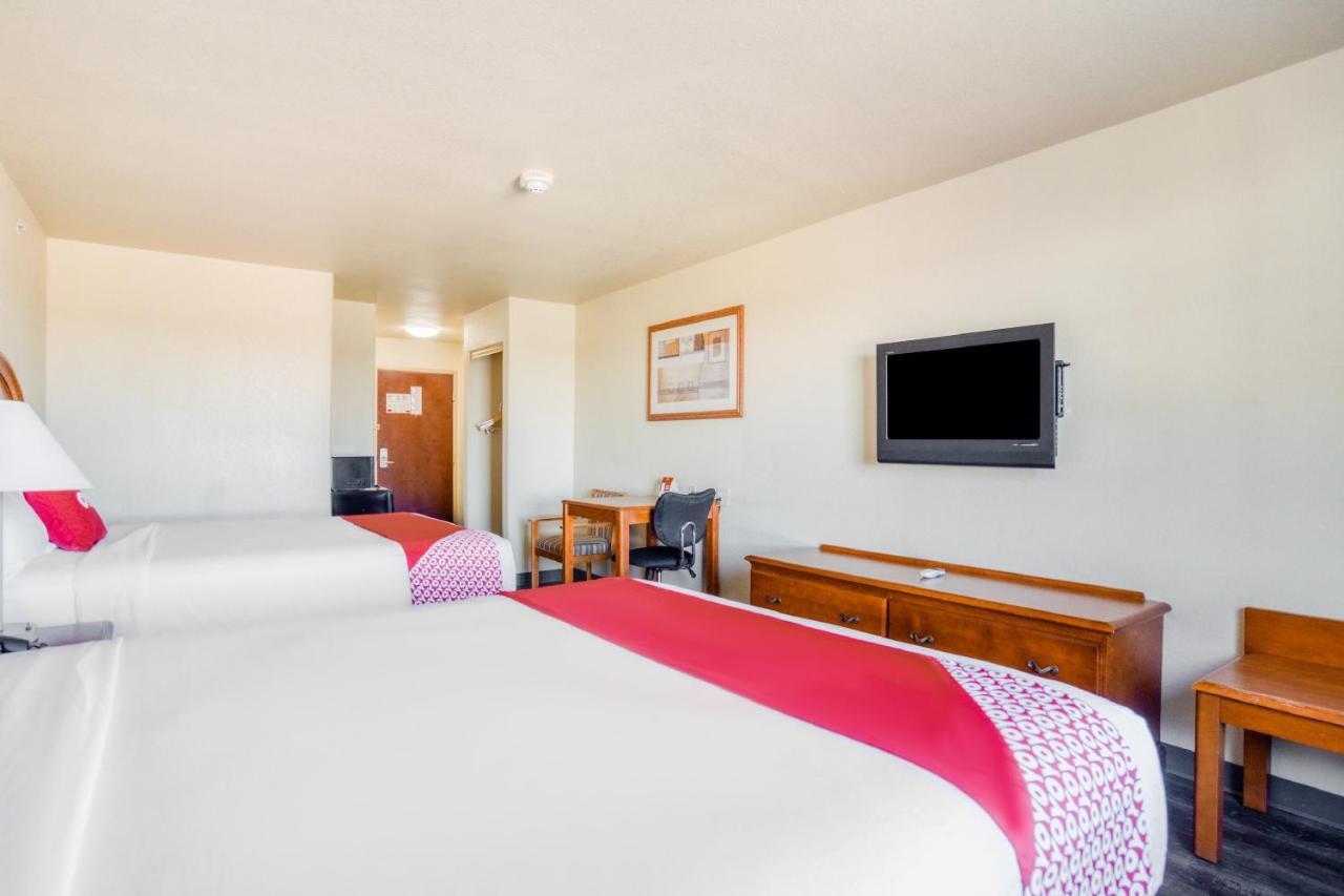 Oyo Townhouse Wichita Falls West מראה חיצוני תמונה